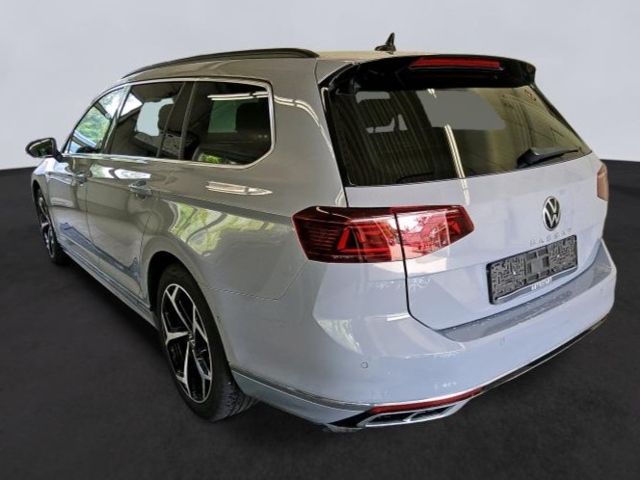 Passat Variant R-Line 1.5 TSI MATRIX NAV LEDER e