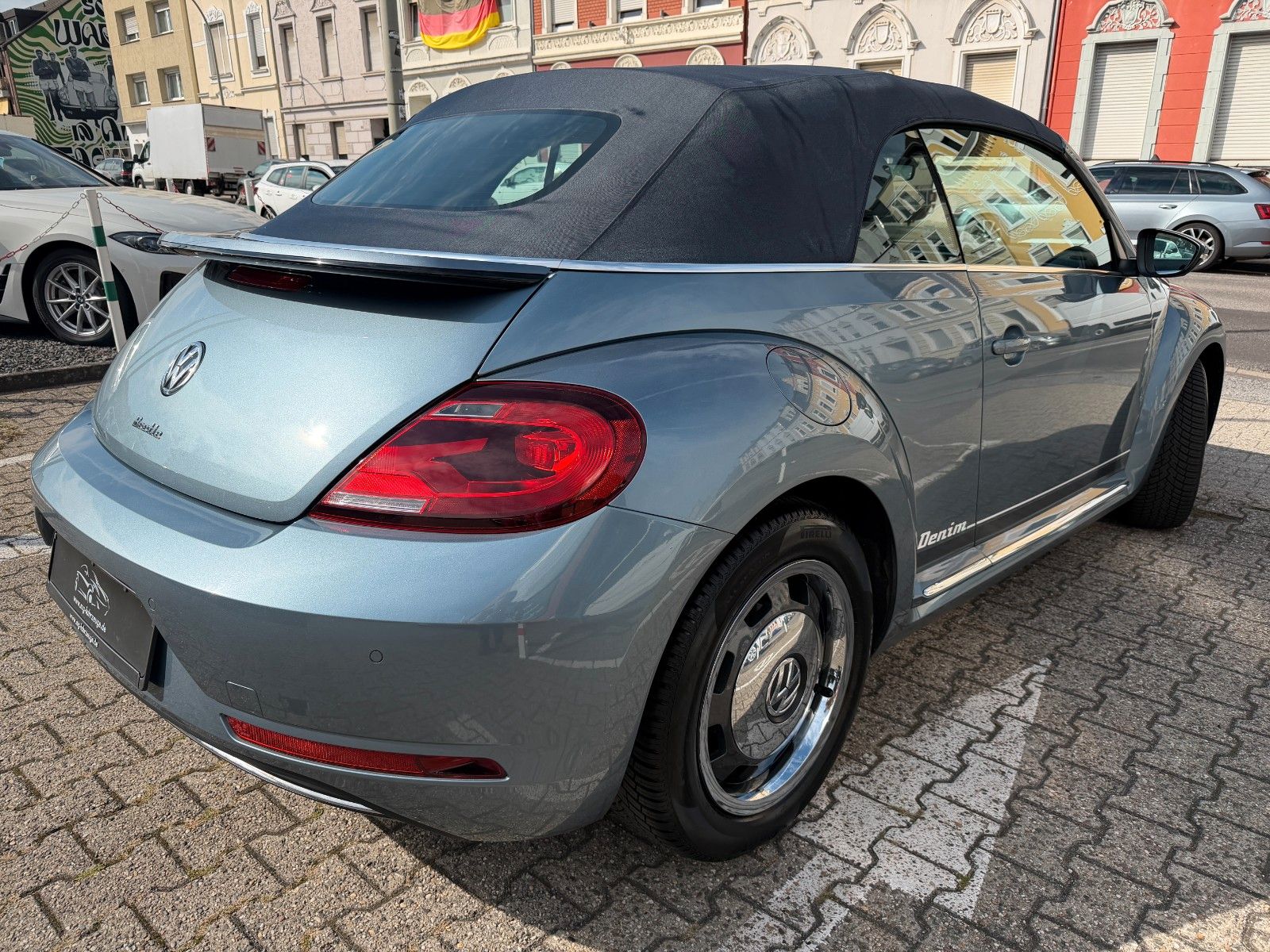 Fahrzeugabbildung Volkswagen Beetle Cabriolet SONDERM. DENIM AUTOM. SCHECKH.