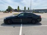 BMW Bmw f10 528i 3L - BMW 528: 528i F10