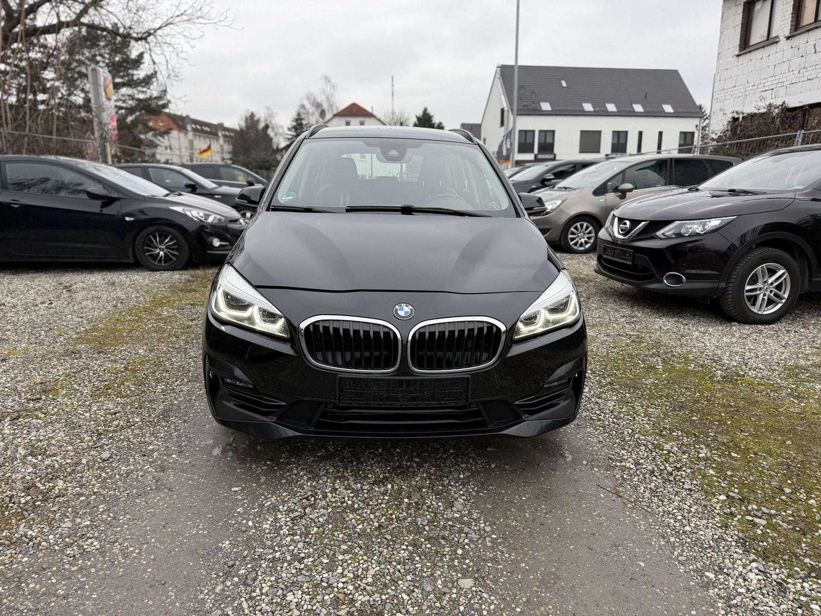 BMW 216 216 i Sport Line