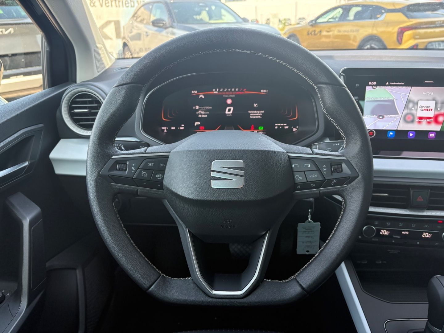 Fahrzeugabbildung SEAT Arona Navi Digitales Cockpit LED Sperrdiff. Appl