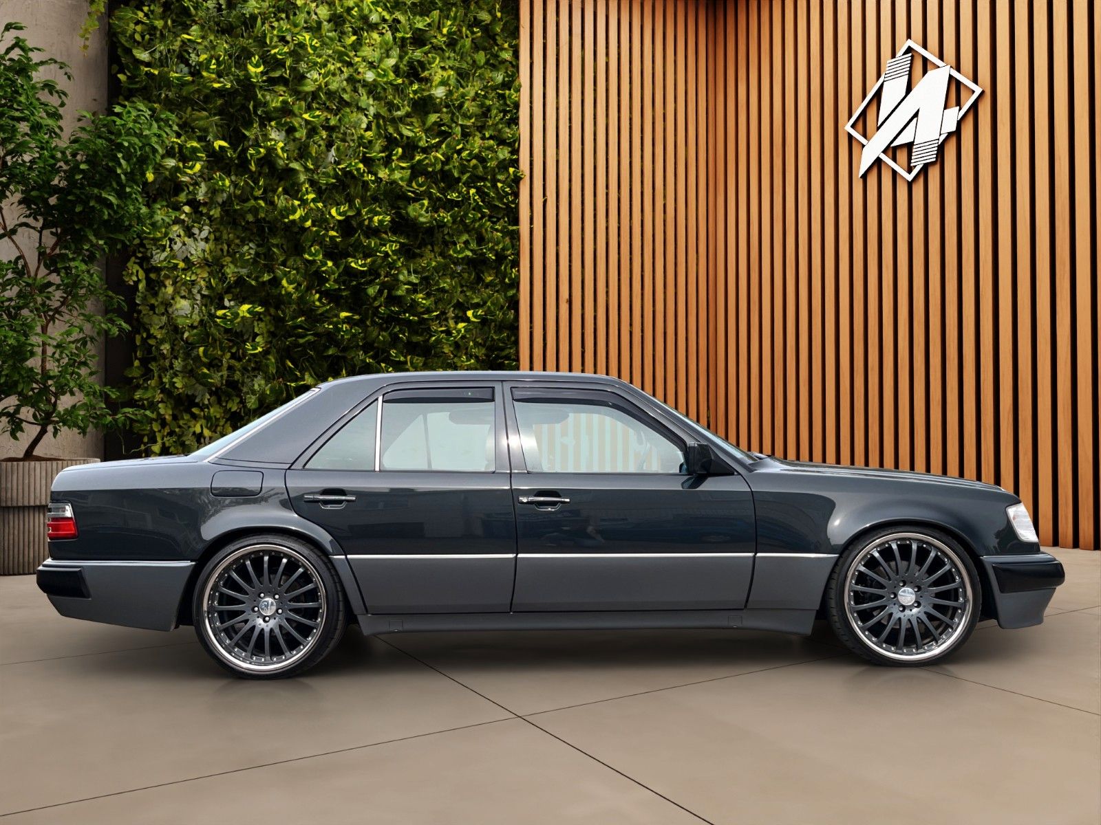 Fahrzeugabbildung Mercedes-Benz E 500 TOP ZUSTAND**SAMMLERFAHRZEUG**