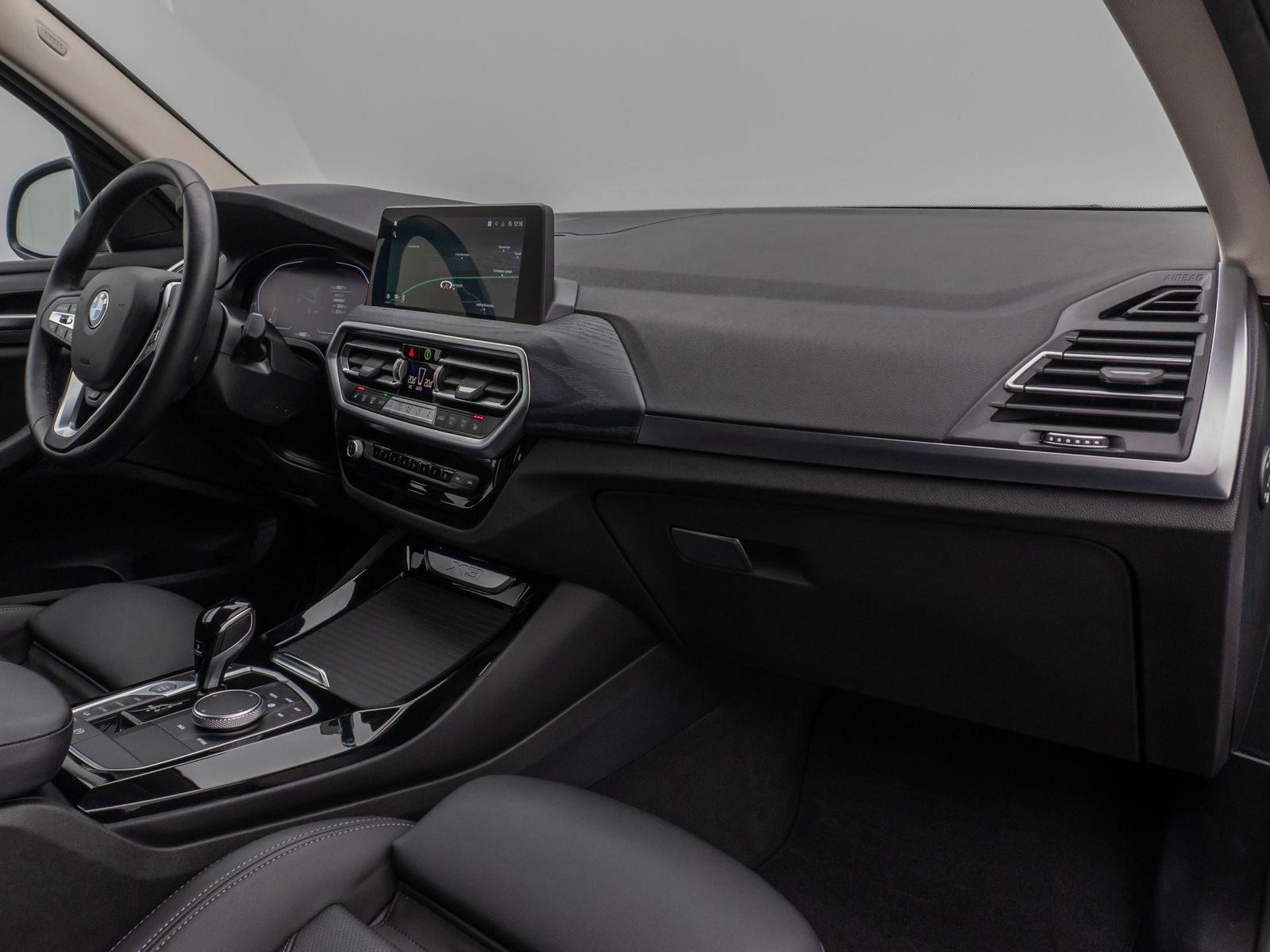 Fahrzeugabbildung BMW X3 xD20d Kamera DAB HiFi Lenkrhz AHK Alarm Sport