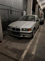 BMW 316i 1992 - BMW 316 aus 1992: 316i