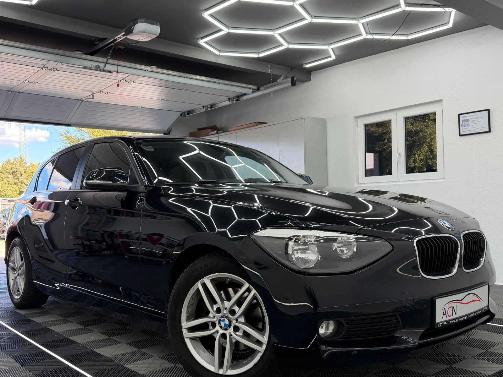 Fahrzeugabbildung BMW 116 d Efficient Dynamics Edition/NAVI/SHZ/KLIMA