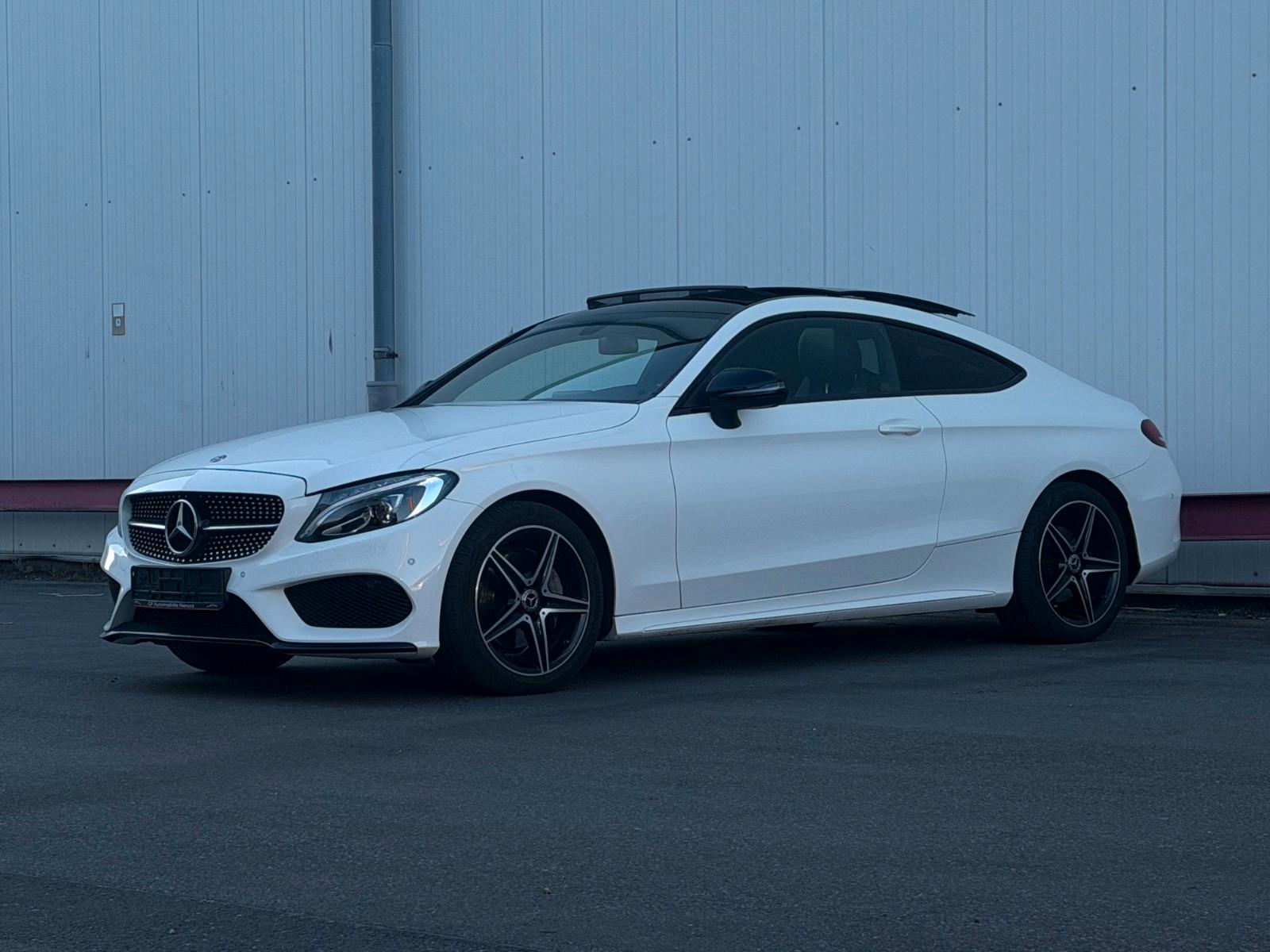 Mercedes-Benz C 220d Coupe Amg/Panorama/Kamera/Navi/LED/SHZ
