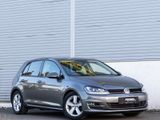 Volkswagen Golf VII Lim. High.1.4TSİ*1.HAND*Bİ-XENON*SHZ*PD - Volkswagen Golf mit Benzin-Antrieb: Sitzheizung, Limousine, Klimaanlage, 1.4