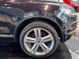 Volkswagen Touareg V6TDI R-Line Xenon Memory Kamera DAB AHK - Volkswagen Touareg aus 2011: V6 TDI