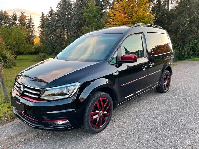 VW Caddy 2,0TDI 110kW BMT DSG Highline 5-Sitzer...
