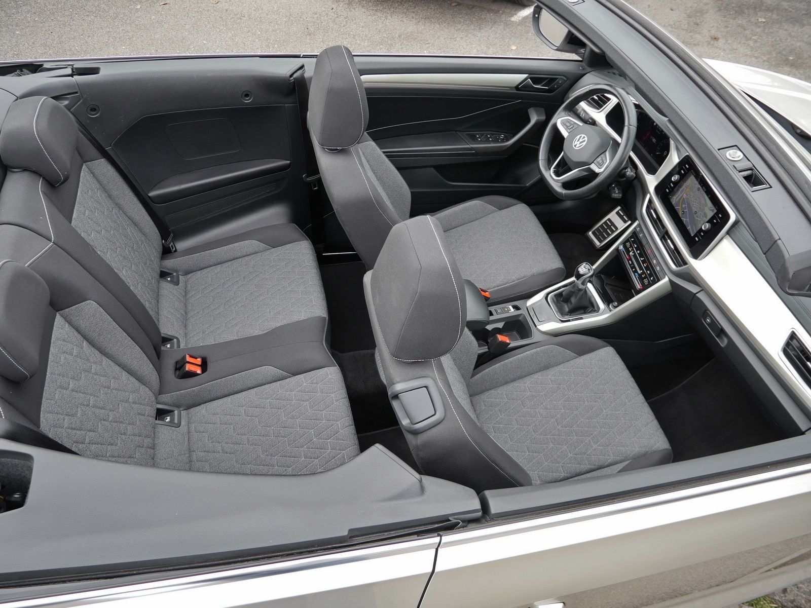 Volkswagen T-Roc - Bild 17