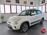 Fiat 500L 1.6 Mjt S&S 105cv Trekking 2015 - weiße Fiat 500L Trekking