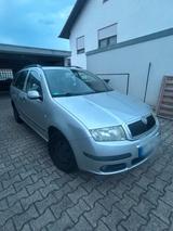 Skoda Fabia Kombi - Skoda Fabia aus 2005 mit Diesel-Antrieb