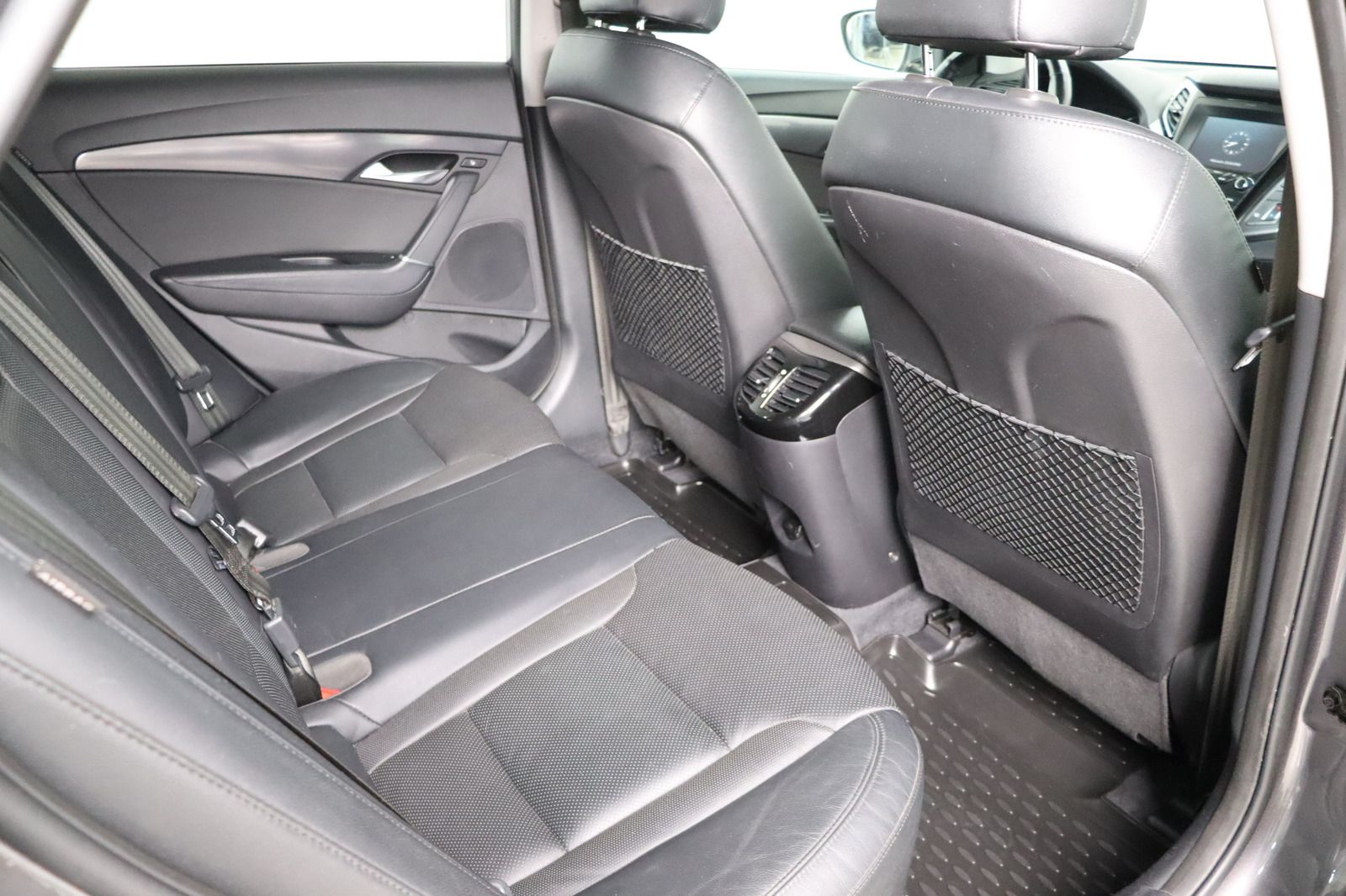 Fahrzeugabbildung Hyundai i40 CW 1.6 CRDi Space Plus * Sitzhzg./-lüftung