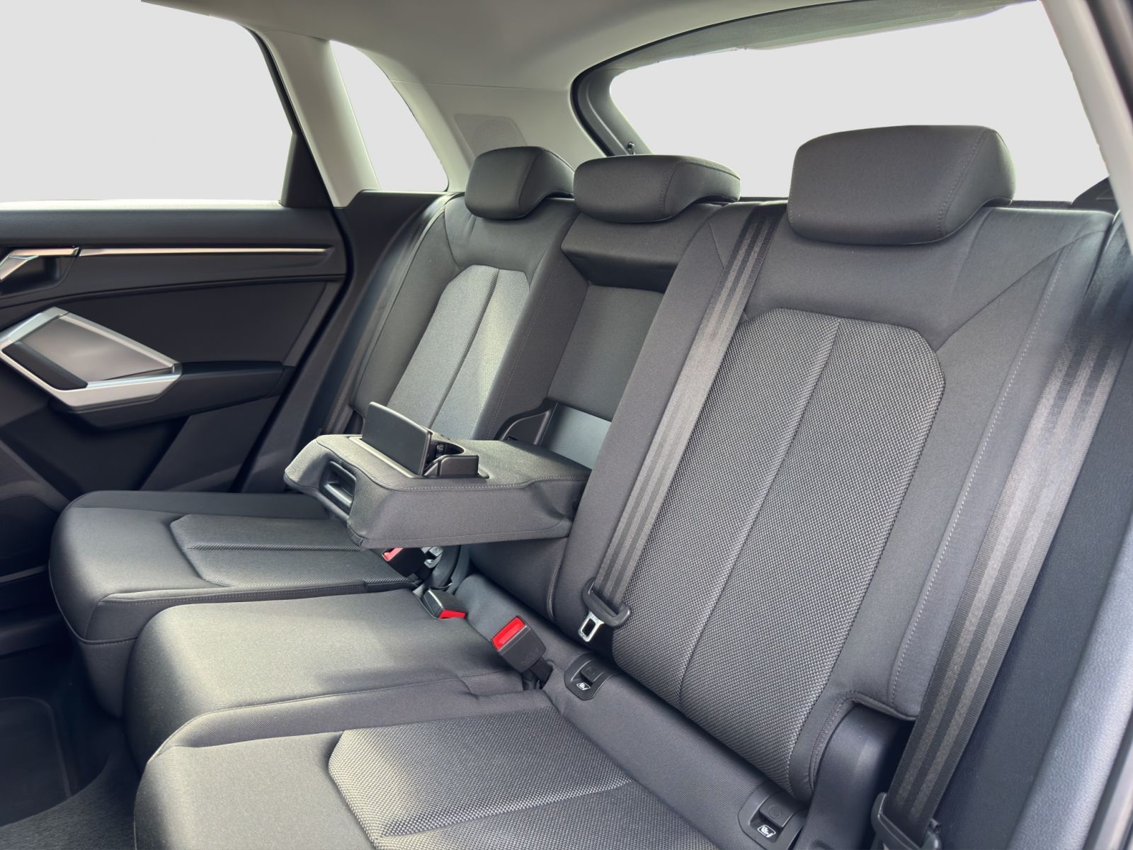 Audi Q3 35 TFSI S-tronic LED Navi Smartphone Interfac foto 12