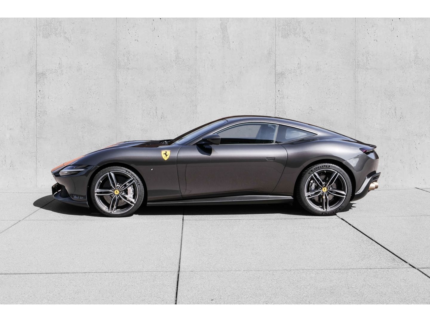 Ferrari Roma *MagneRide*CarPlay*Daytona-Design*Passenger foto 3