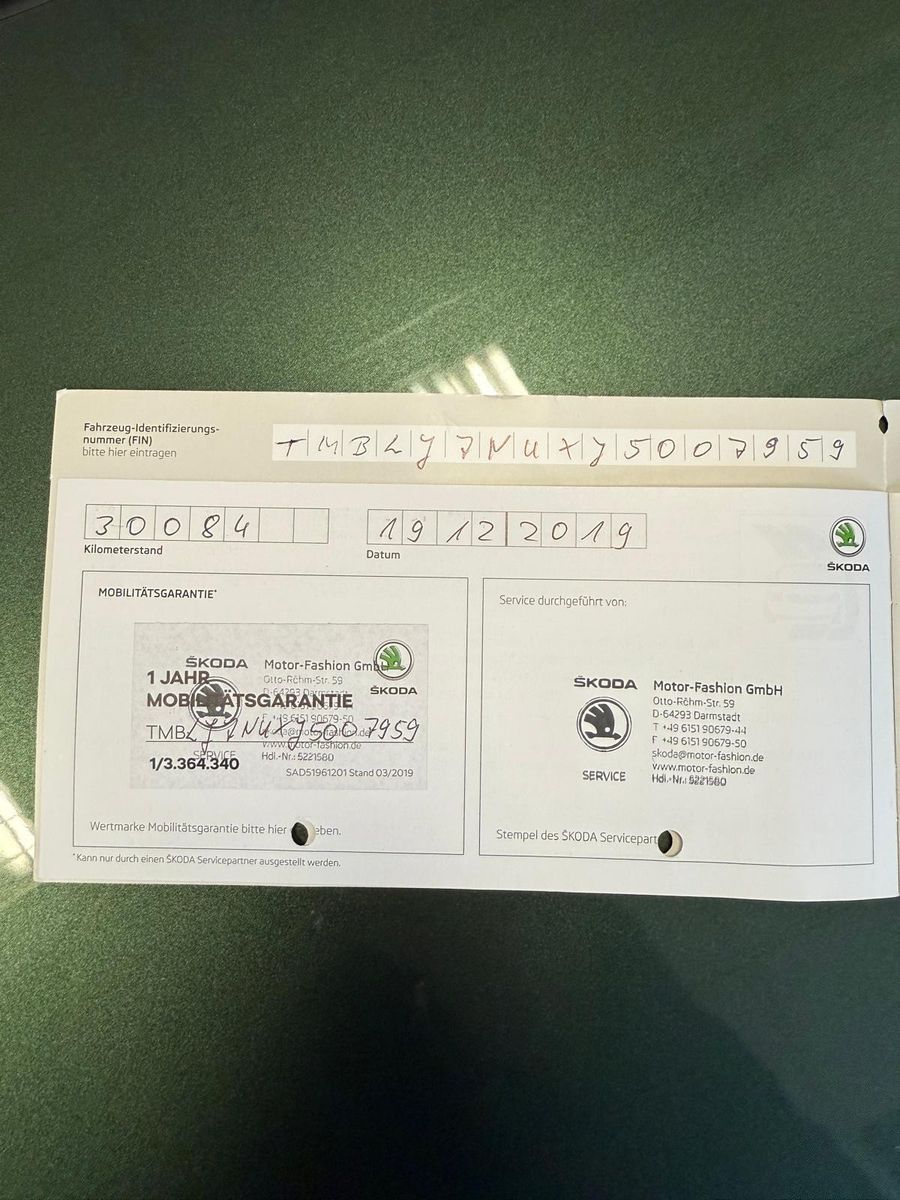 Fahrzeugabbildung SKODA Karoq Style 4x4 / AHK/ALLRAD/LED/KAMERA/LEDER