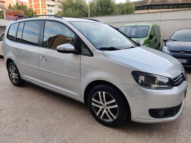 Volkswagen VOLKSWAGEN Touran 1.6 Diesel 7 POSTI