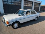 Mercedes-Benz Zu Verkaufen - Mercedes-Benz 230 in Herne