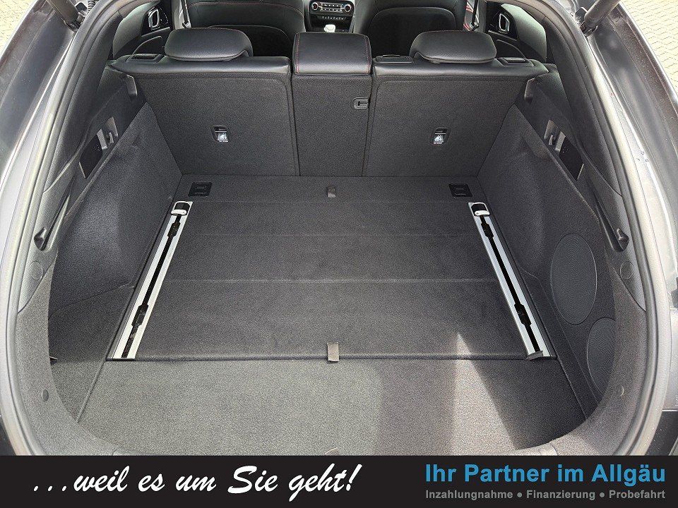 Fahrzeugabbildung Kia PROCEED GT 1.6T 1HD GARANTIE-1/29 KOMF-P JBL+NAV