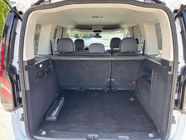 Ford Tourneo Connect Sport