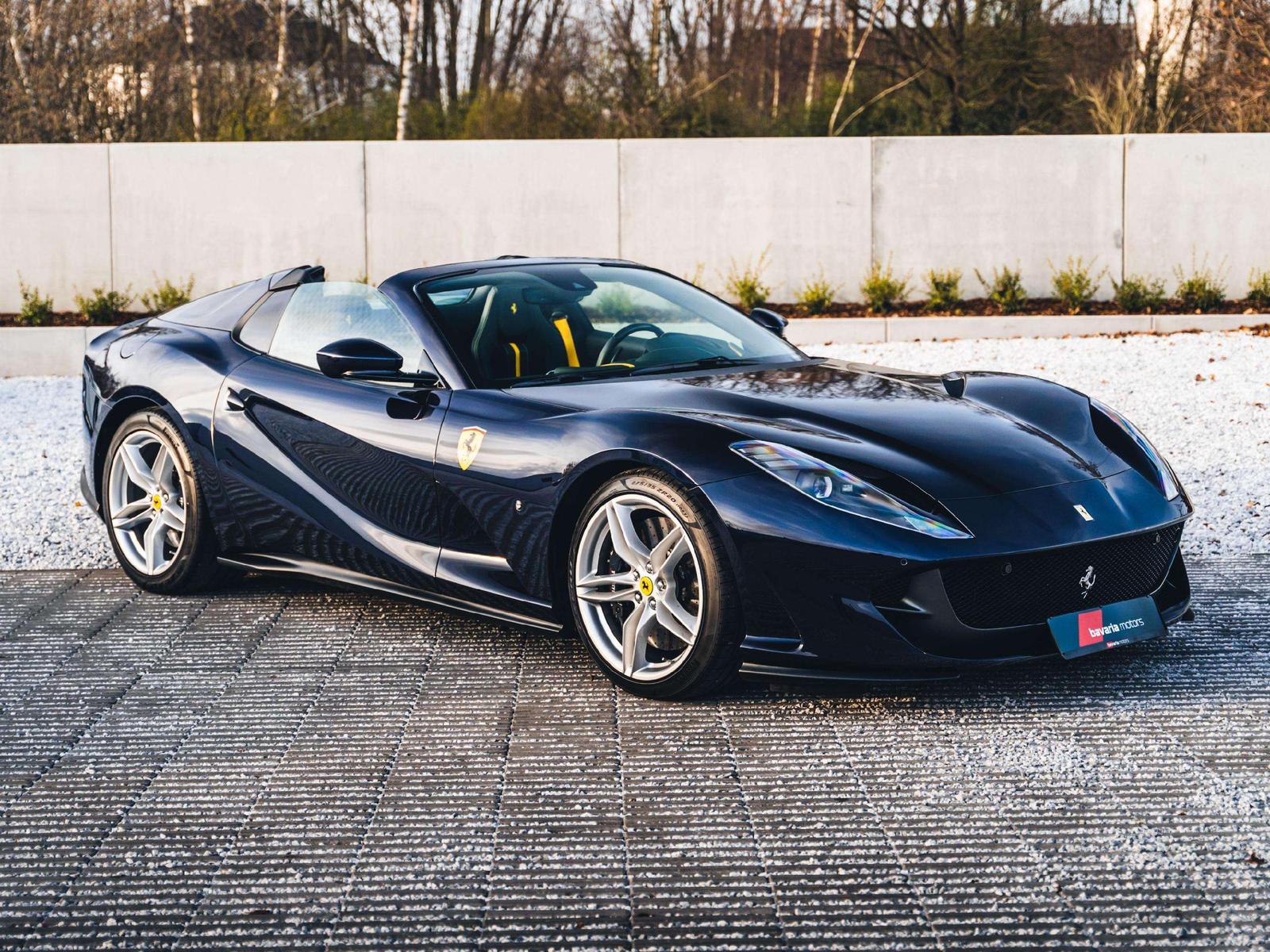 Ferrari 812 GTS / Blu America / Carbon / Lift / Racing S