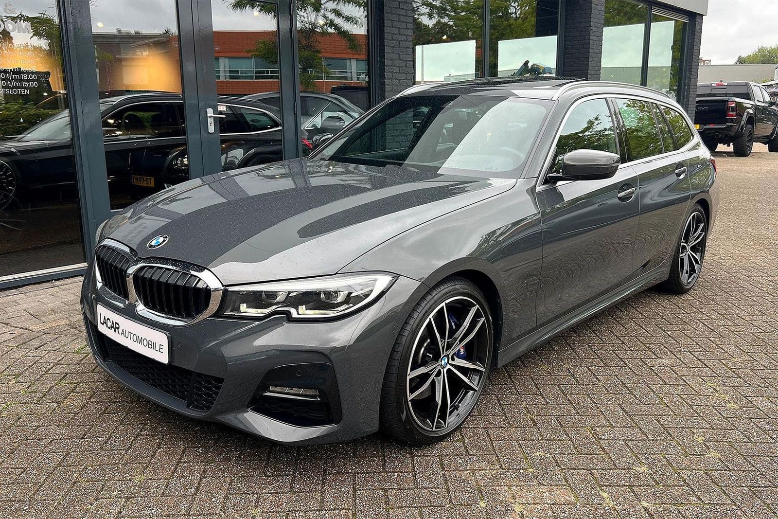 BMW 330 3-serie Touring 330i High Executive Edition