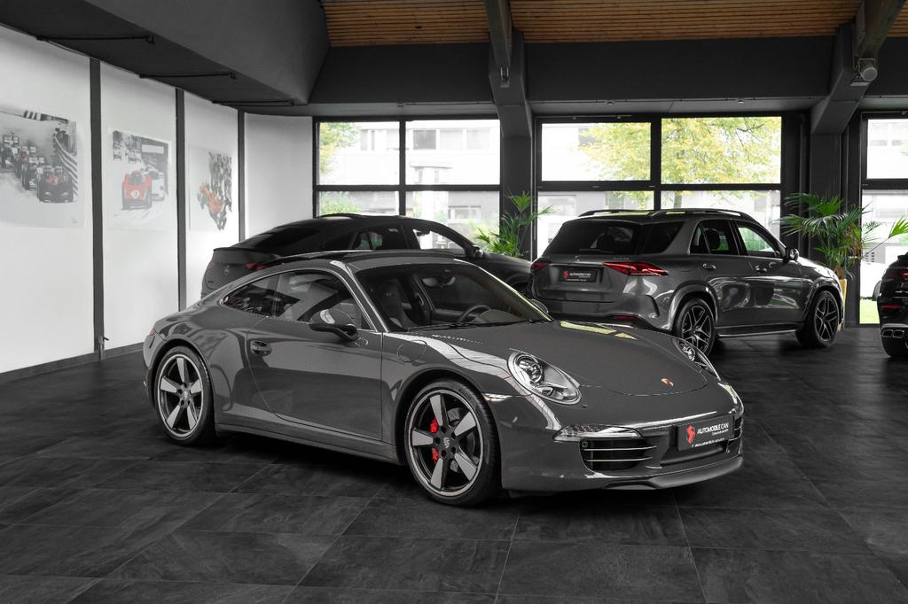 Porsche 991
