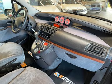 MYAUTOCENTER – Gebraucht- und Jahreswagen mit Werkstattservice in Pfaffenhofen Citroën C8 2.0 16V Tendance *2. Hand*Klima*7-Sitzer*PDC*