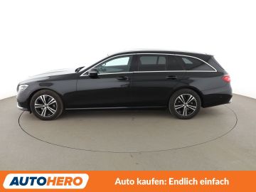 Mercedes E 200 - 3
