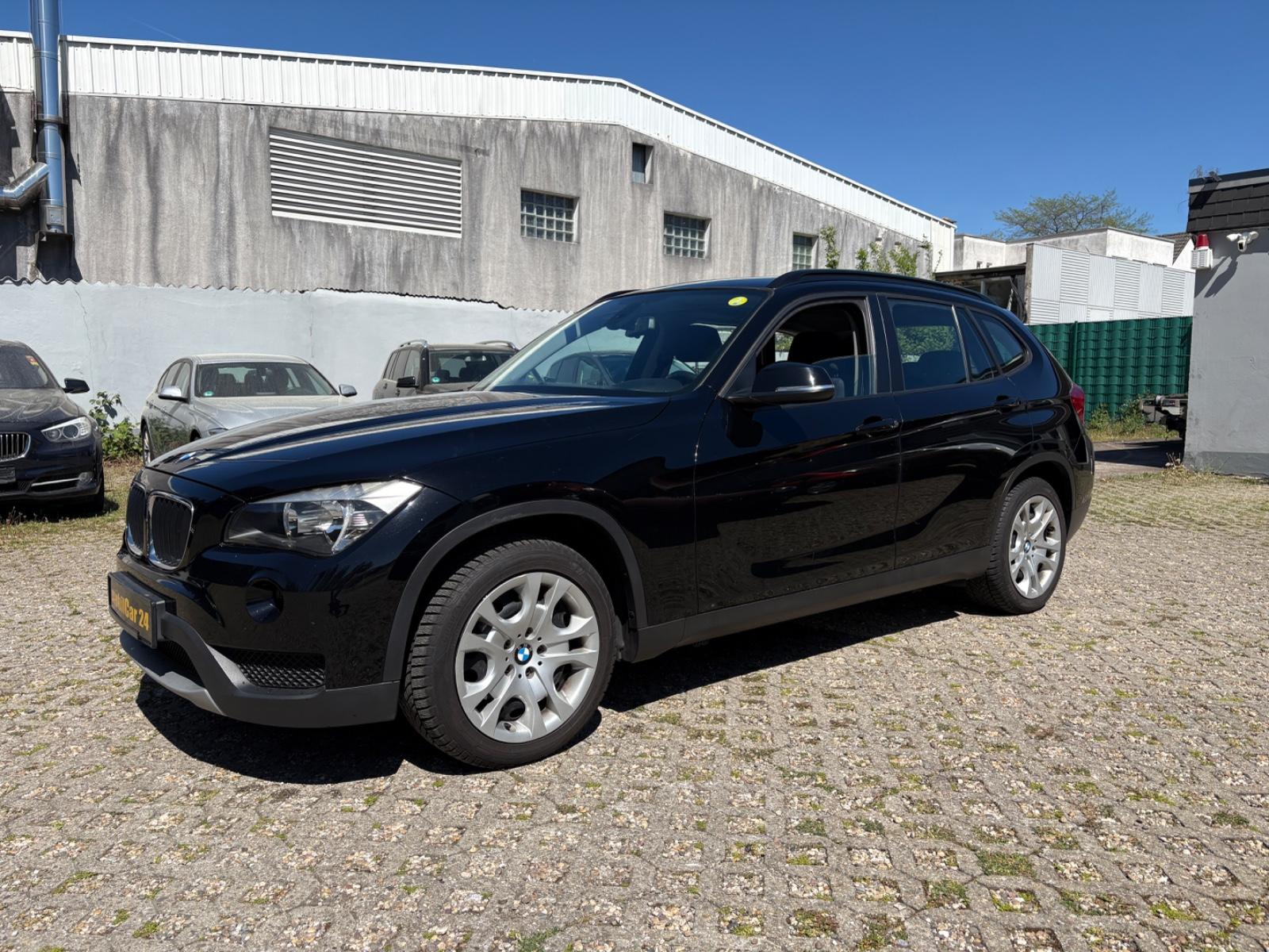 BMW X1 18 d xDrive KLIMAAUT. SHZ PDC 8xBEREIFT NAVI