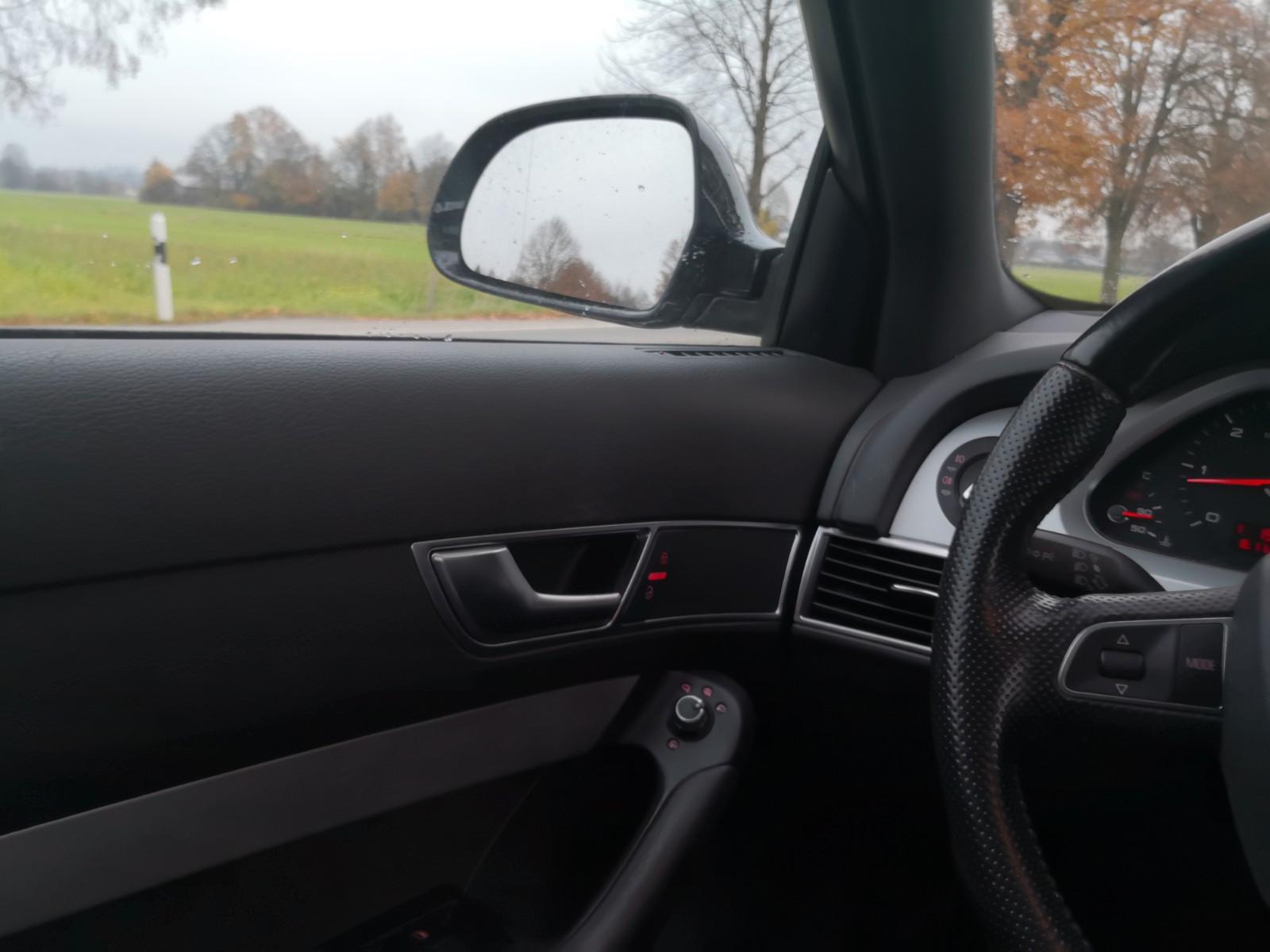 Audi Quattro 2011 — photo 10