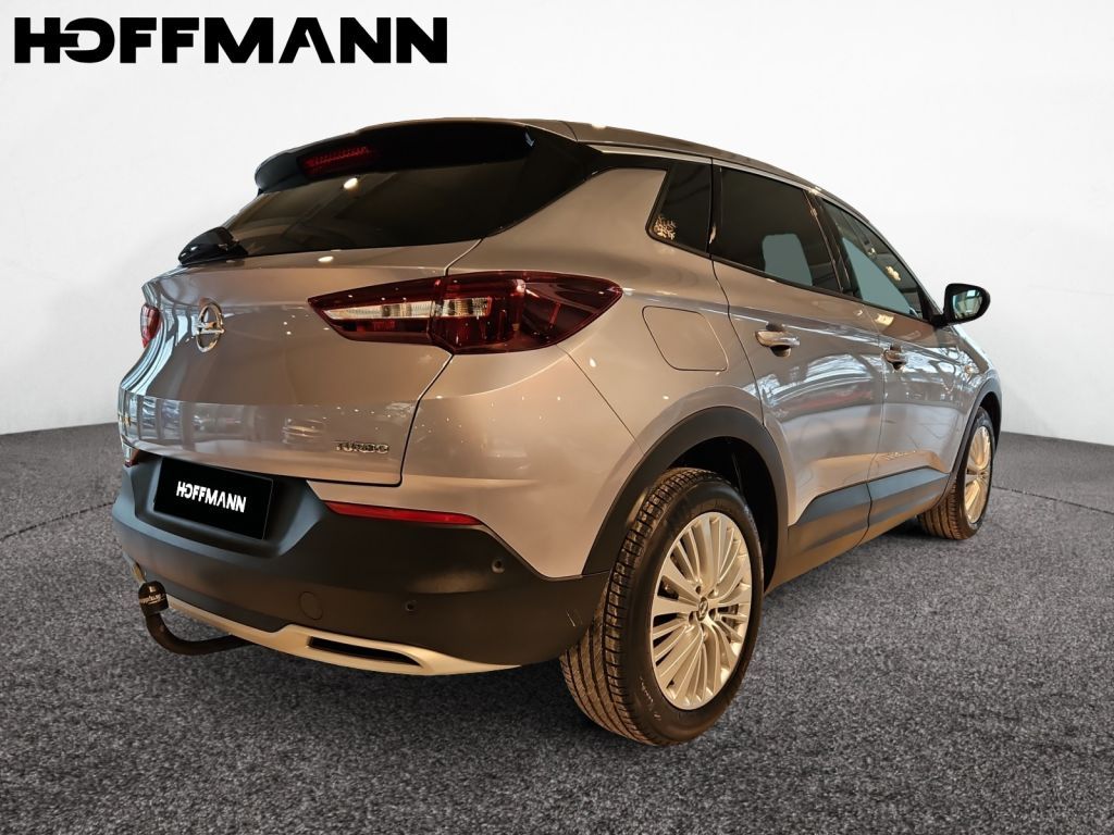 Fahrzeugabbildung Opel Grandland X 1.2 S/S  INNOVATION AFL mit LED