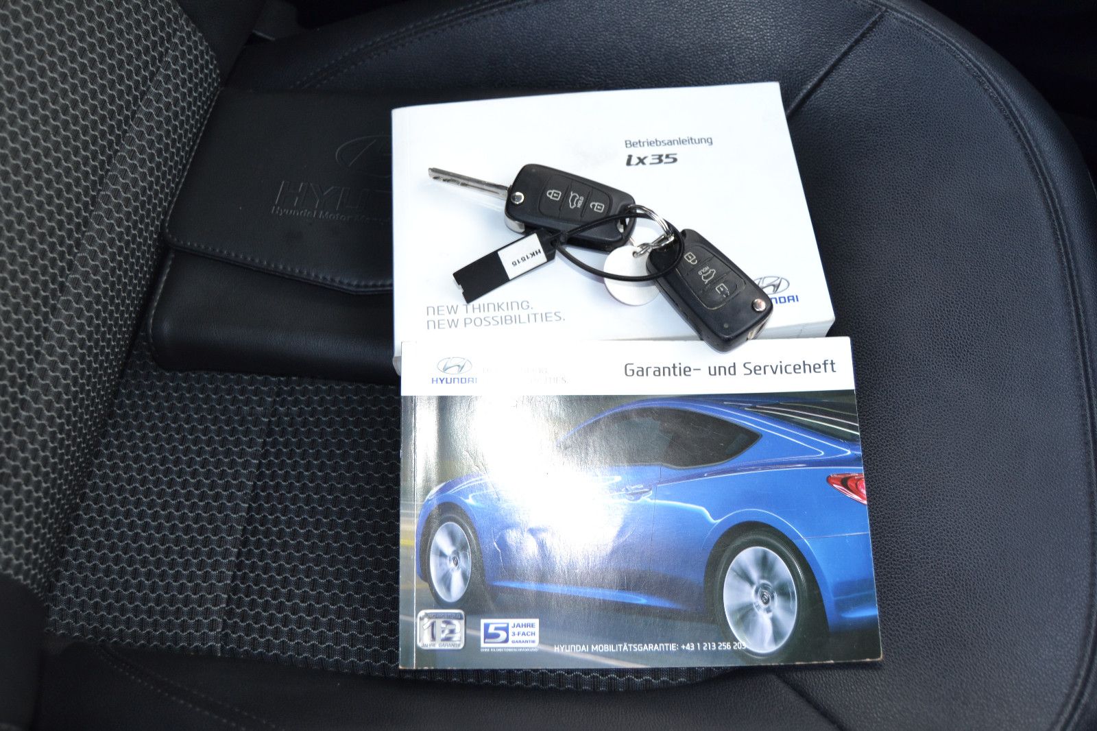Fahrzeugabbildung Hyundai ix35 1.6 Comfort blue 2WD/Teilleder/TÜV NEU/