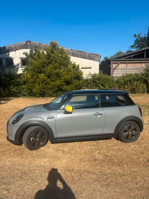 Image of MINI Cooper SE