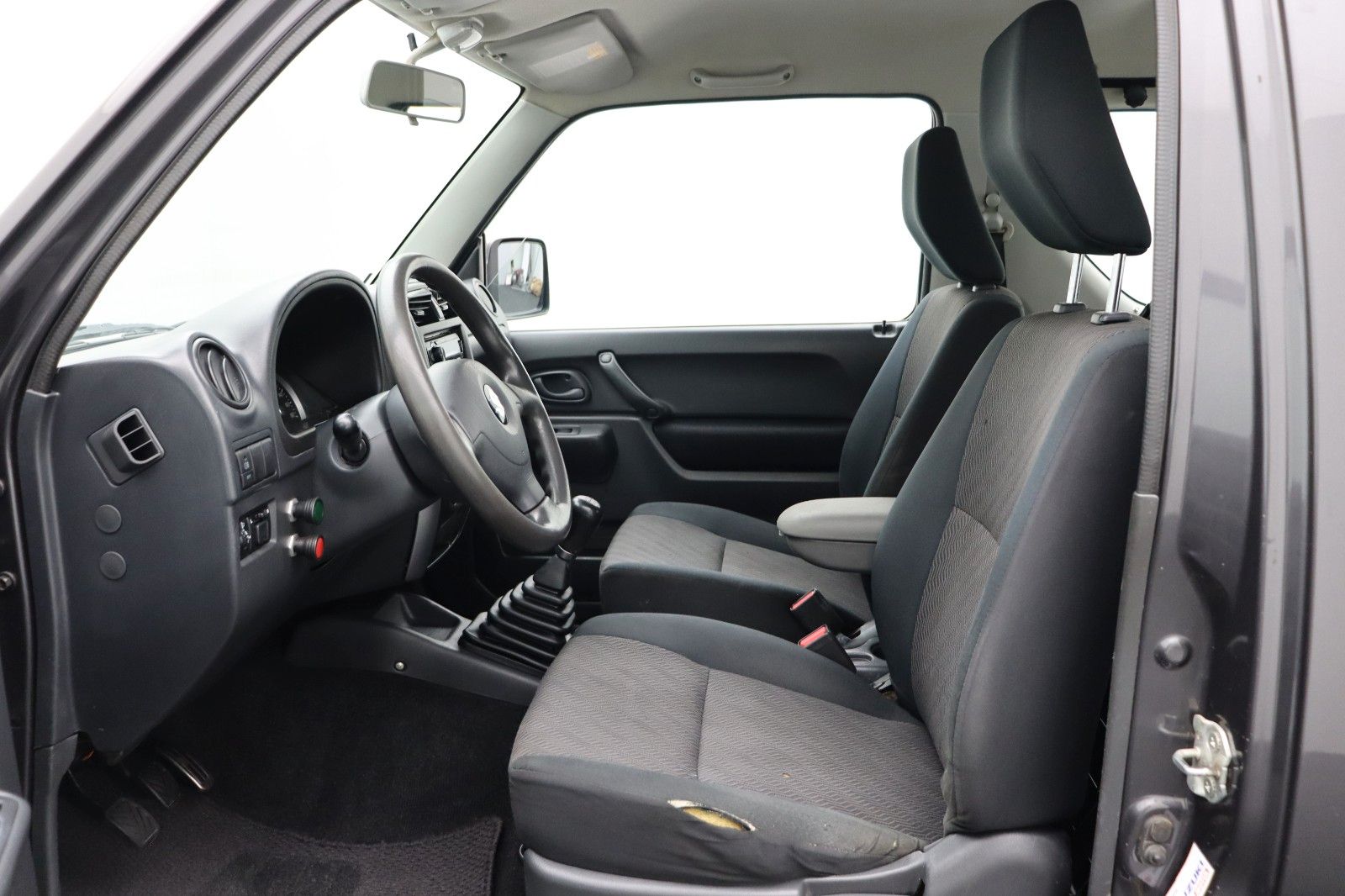 Fahrzeugabbildung Suzuki Jimny Ranger 1.3 Lim.