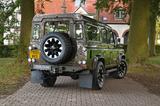 Land Rover 110 Works V8 - Land Rover Defender V8