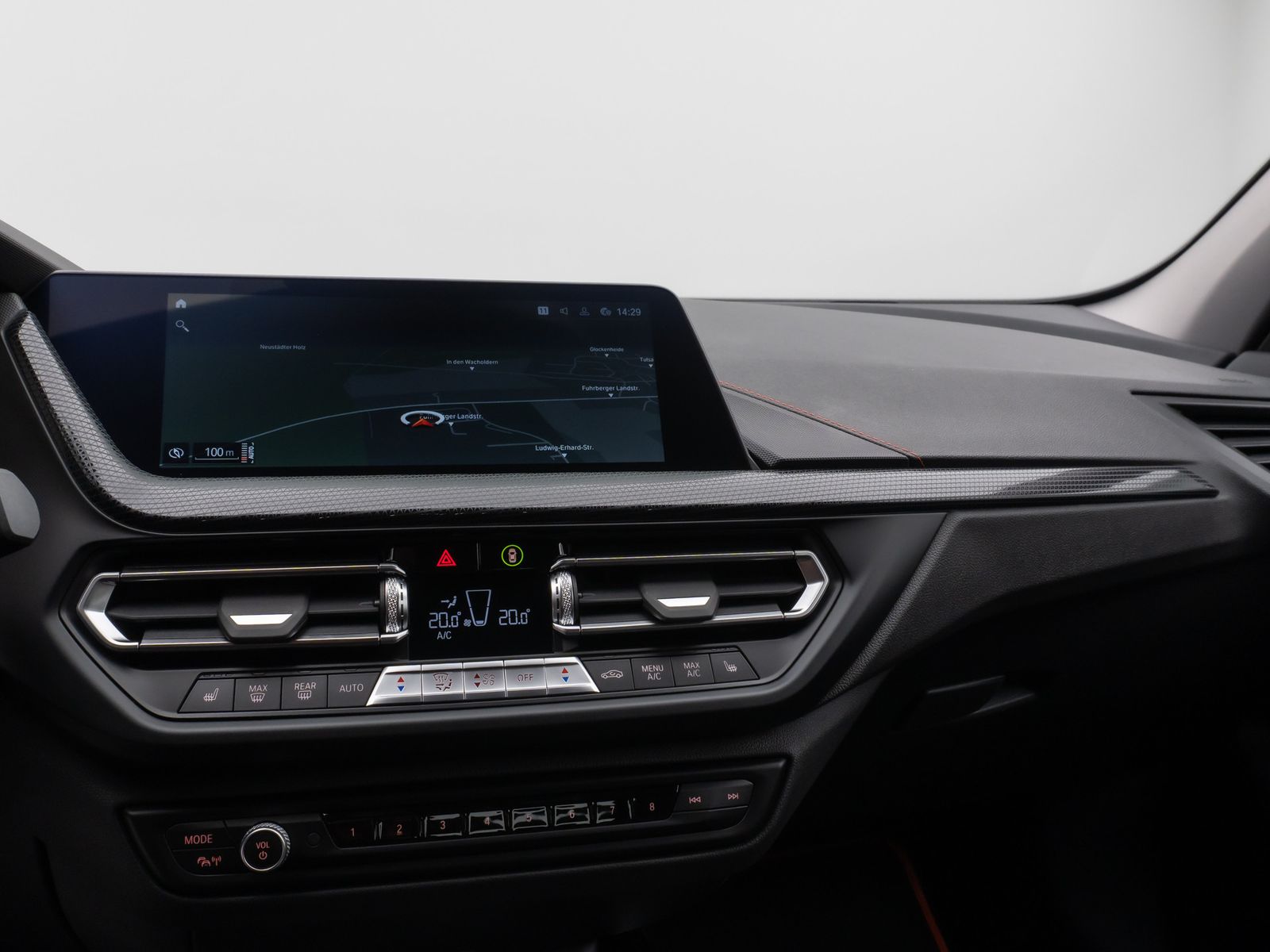 Fahrzeugabbildung BMW 118i Sport Line Kamera DAB HiFi Lenkrhzg Sport
