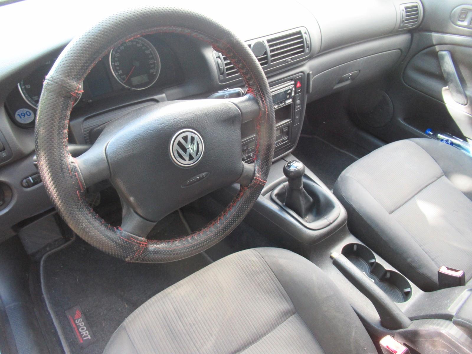 Volkswagen Passat 2005 — photo 13