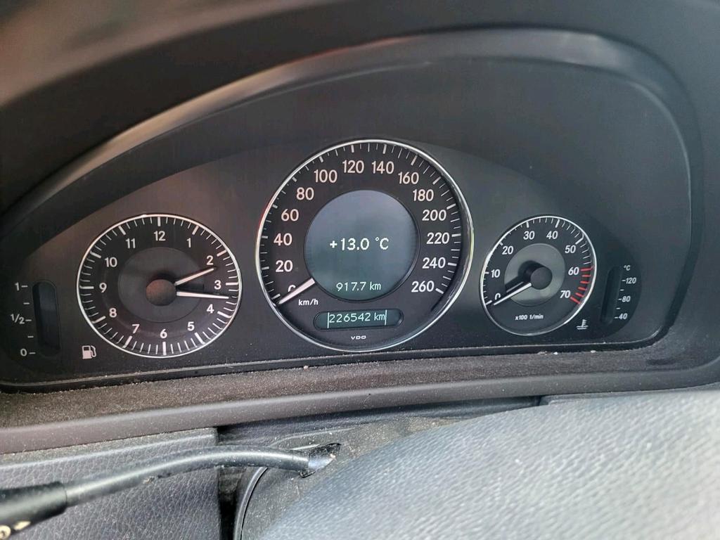 Mercedes-Benz CLK 320