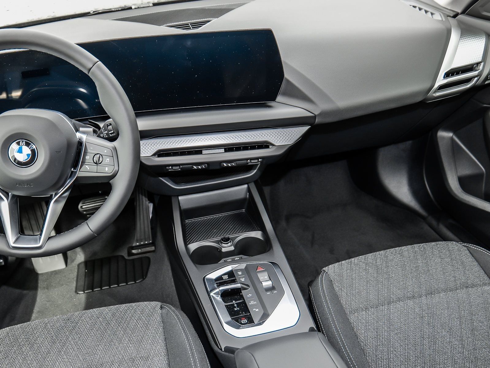 BMW 216 Gran Coupé - Bild 9