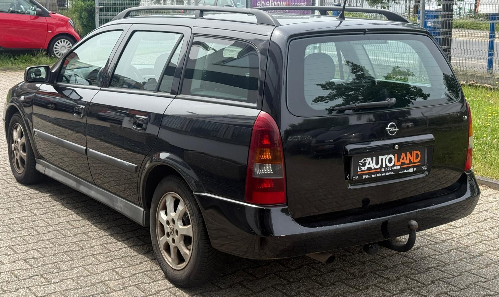 Opel Astra 2004 — photo 5