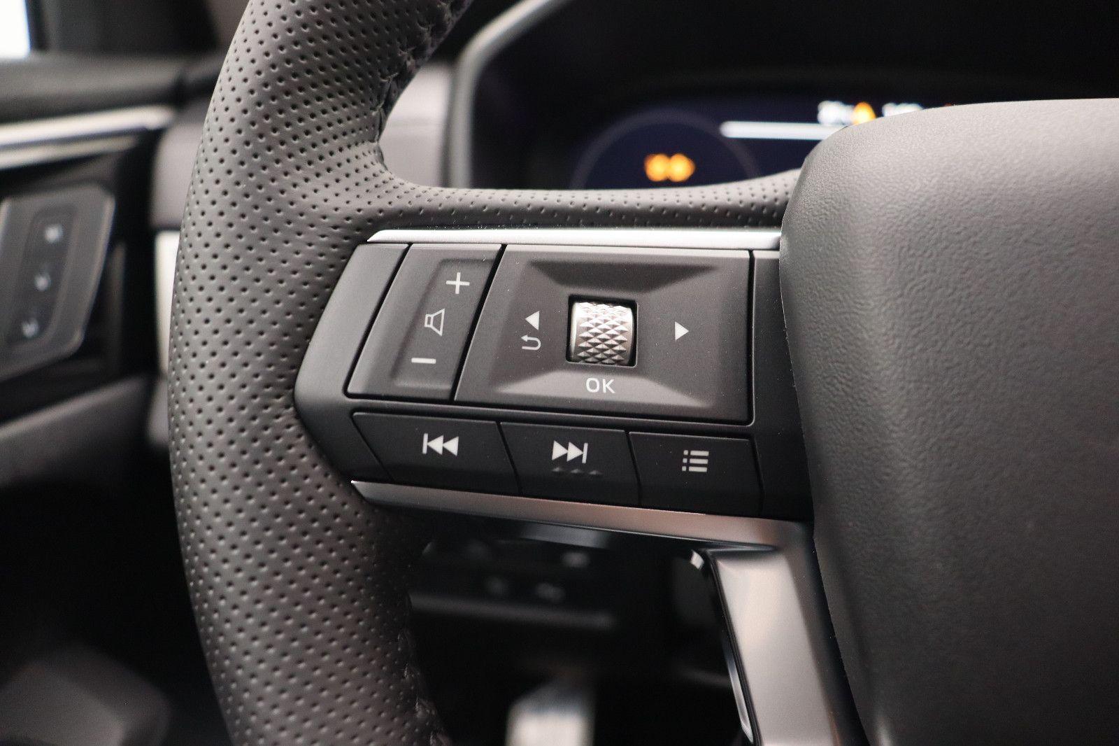 Fahrzeugabbildung Mitsubishi Outlander 2.4 PHEV Top 4WD