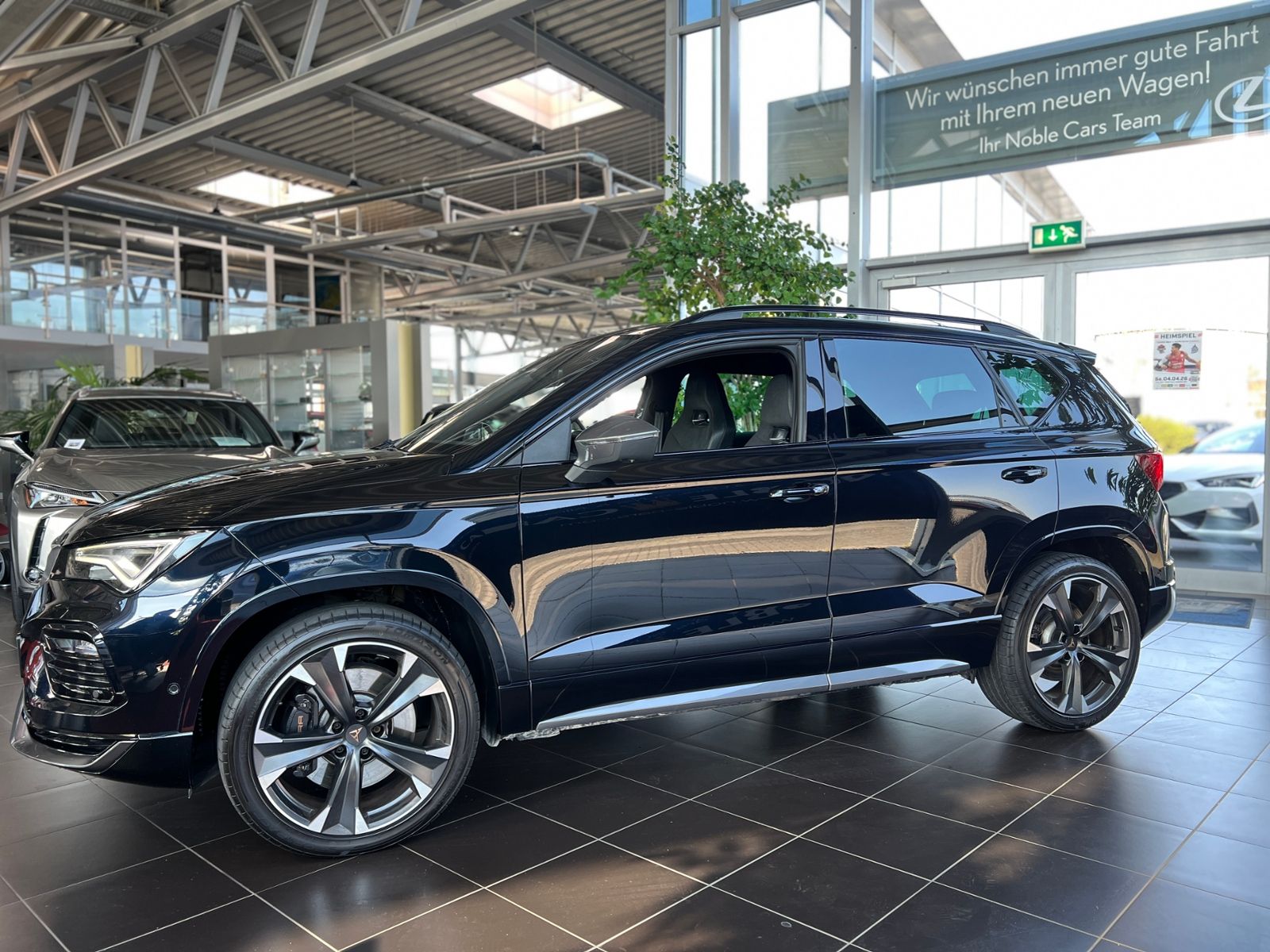 Fahrzeugabbildung CUPRA Ateca VZ 4Drive AHK NAV XL ACC LED SHZ 19"