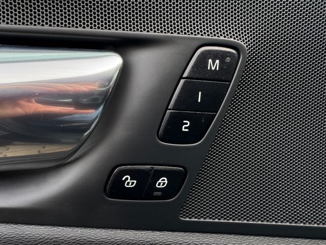 Volvo XC60 R Design Volvo XC60 R Design