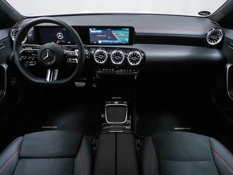 Fahrzeugabbildung Mercedes-Benz CLA 200 AMG Premium*Pano*360*Night*Totwinke*LED*