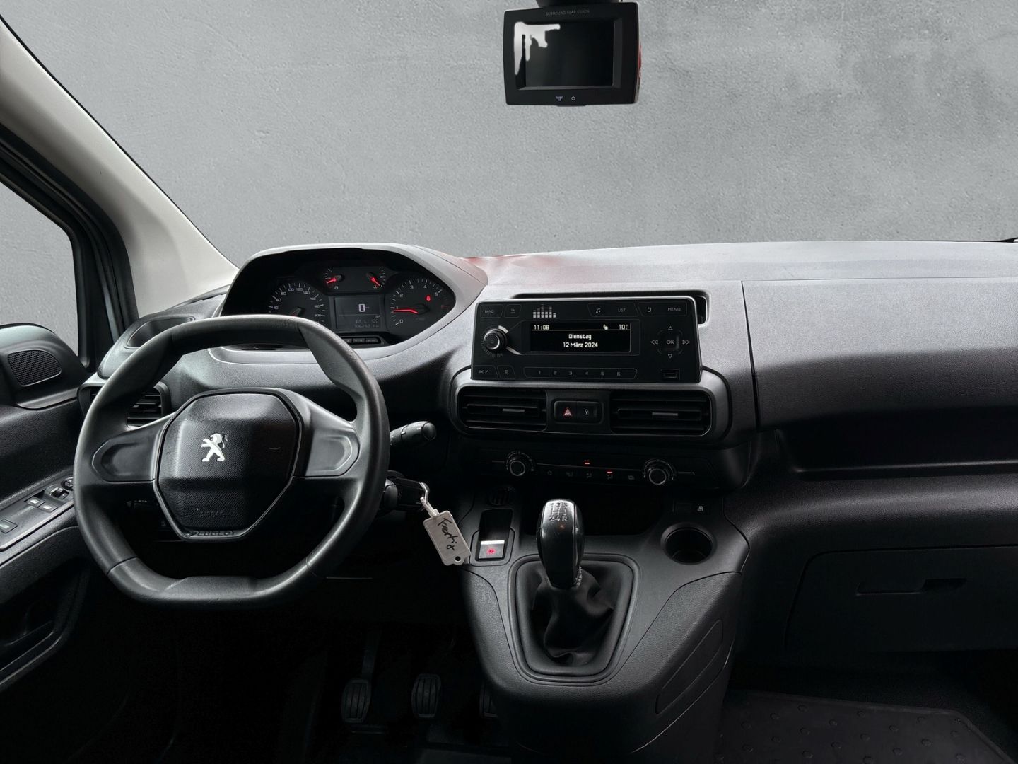 Fahrzeugabbildung Peugeot Partner Premium L2 1.6 BlueHDi 100  *Einparkhilf