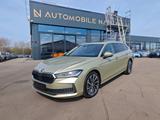 Skoda SUPERB COMBI*4x4 L&K*4X SCHIEBEDACH*SOUNDANLAGE* - Skoda Superb: Grün