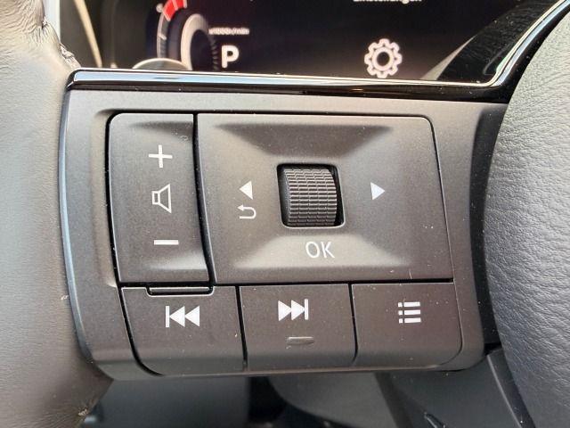 Fahrzeugabbildung Nissan Qashqai 1.3 DIG-T Xtronic N-Connecta*Winterpaket
