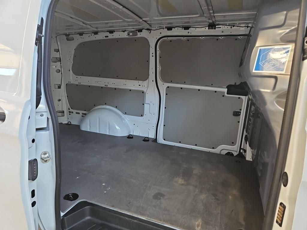 Fahrzeugabbildung Mercedes-Benz Vito 114 Kasten Extralang LED-ILS AHK 2xST SHZ