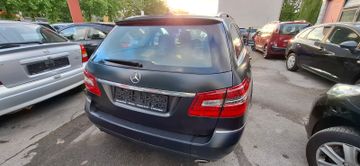 Mercedes E 300 - 12